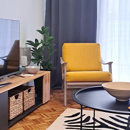 Stylish City Center Apartment セレス エクステリア 写真