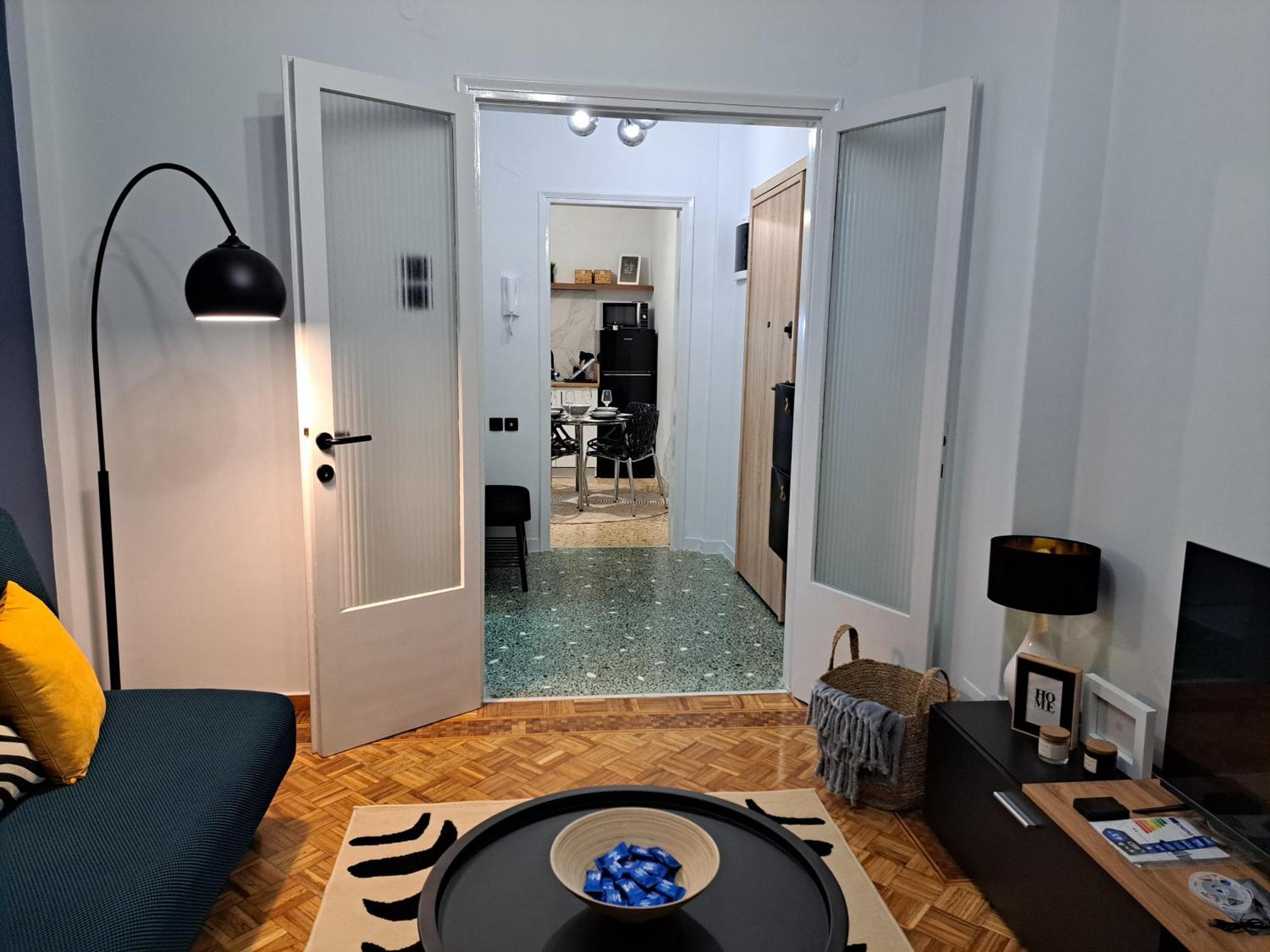 Stylish City Center Apartment セレス エクステリア 写真