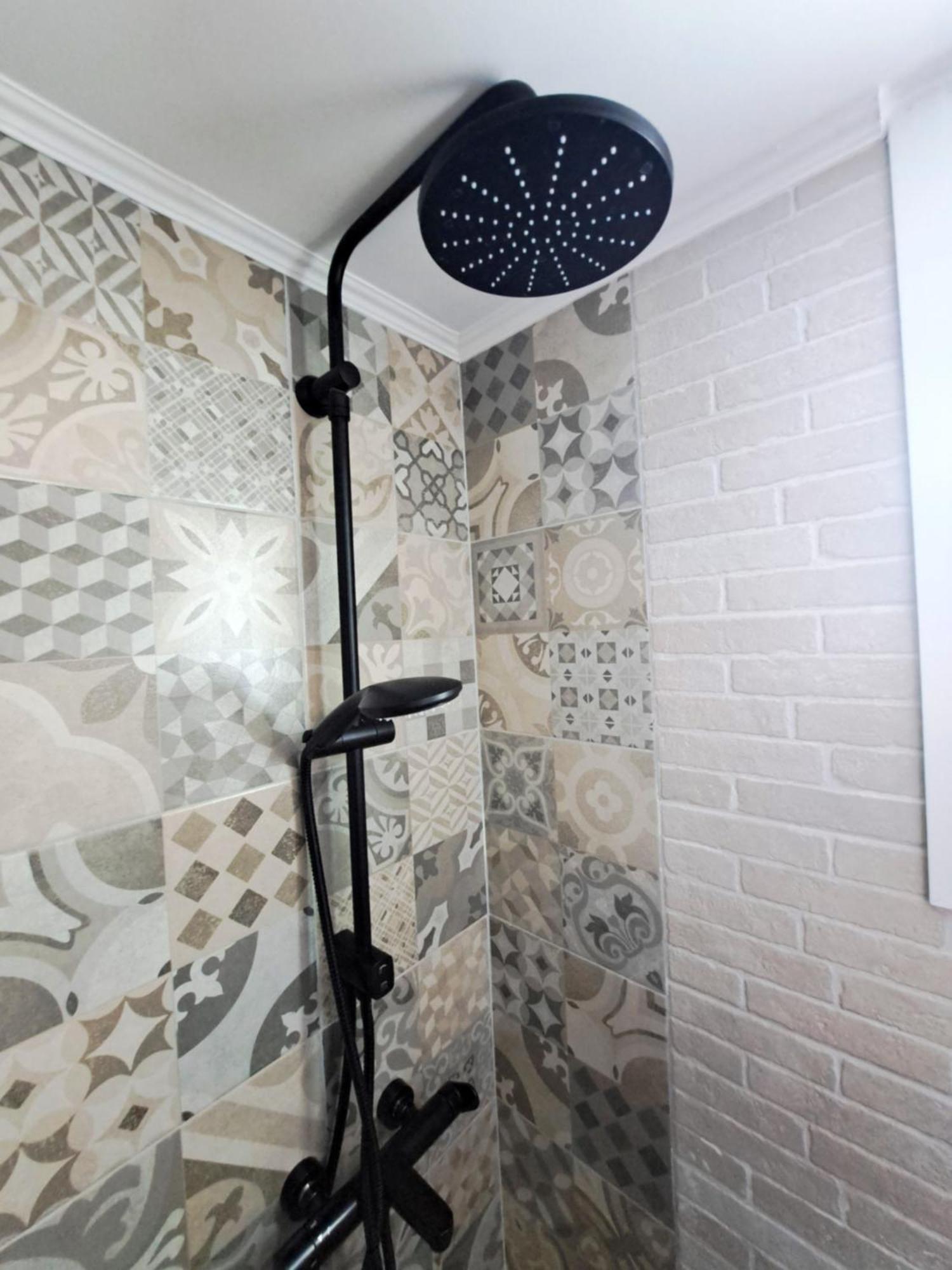 Stylish City Center Apartment セレス エクステリア 写真