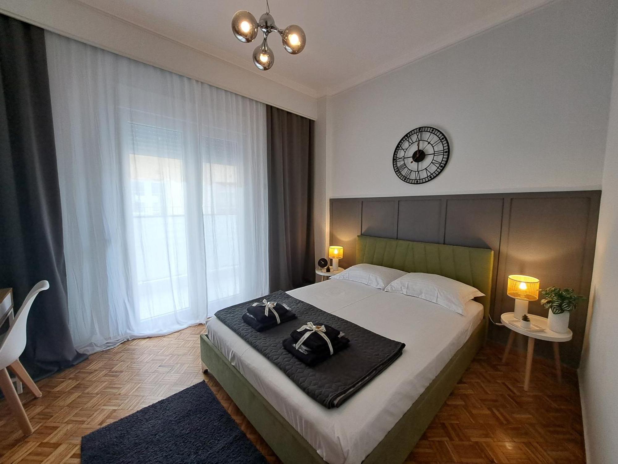 Stylish City Center Apartment セレス エクステリア 写真